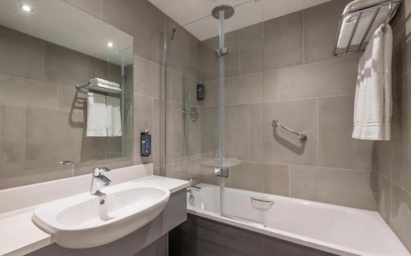 Clayton Hotel & Leisure Club Sligo Eksteriør billede